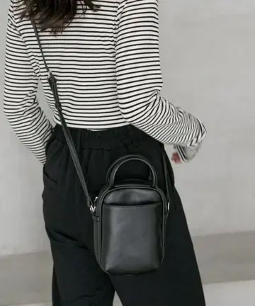 LOWRYSFARM 핸들 스퀘어 숄더 백