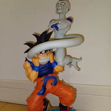 손오공 프리저 피규어 약 25cm