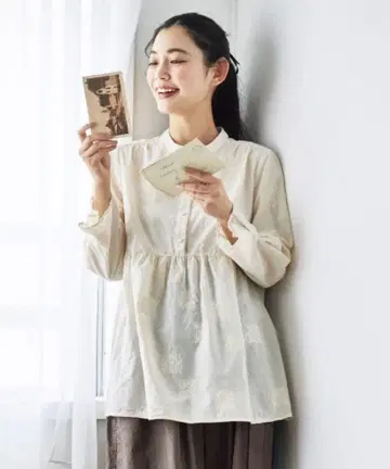 and myera 앤티크 블라우스 LL 사이즈