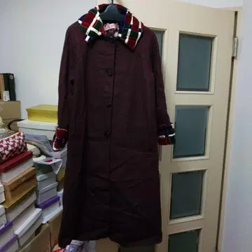 새상품! 후리후 와인 레드 롱 코트 체크 카라 탈부착 가능