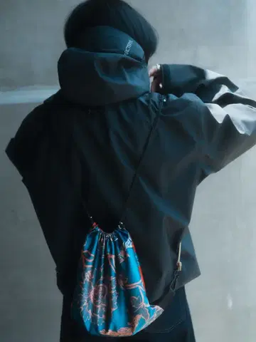 aana0919님 오더 파라코드 스카프 냅색