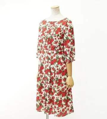 TOCCA LIBERTY 원단 꽃무늬 올 패턴 빨간색 턱 스커트 원피스
