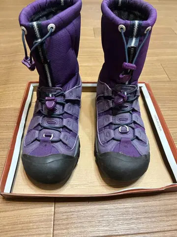 KEEN 방수 퍼플 부츠