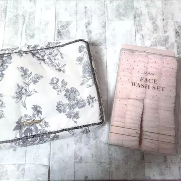 Francfranc 꽃무늬 파우치 페이셜 워시 세트