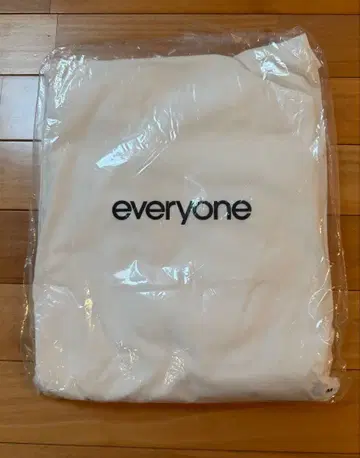 everyone 3P 티셔츠 (WHITE) M 사이즈