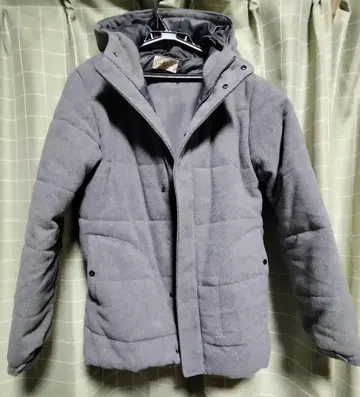 그레이 다운 자켓 후드 부착 노브랜드
