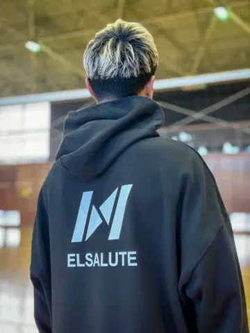 ELSALUTE BACK LOGO HOODIE 품절 상품 구하기 어려움