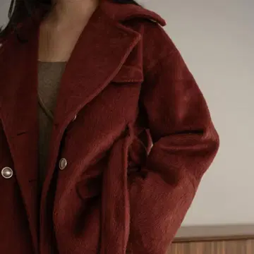 mideal shaggy middle coat