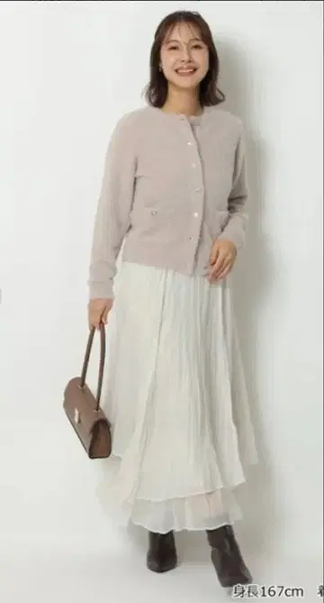 아푸와이저 리셰 금장 버튼 스팽글 가디건/스팽글 반팔 풀오버