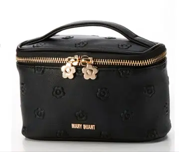 MARY QUANT 블랙 파우치