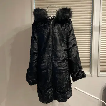 Delyle NOIR 블랙 코트