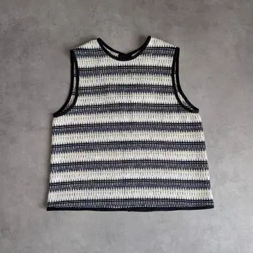 TOMORROWLAND 크로셰 보더 프론터블 상의