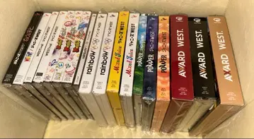 WEST. 앨범 묶음 판매 18장