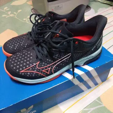 미즈노 웨이브엑시드 투어 5 OC 미즈노 테니스화