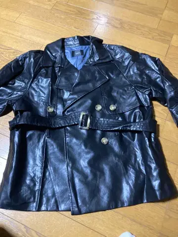 MURUA 블랙 가죽 자켓