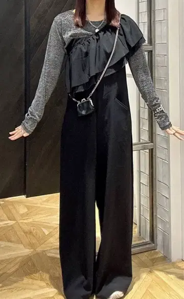 jeanasis 2way 프릴 베어 서스펜더 스커트