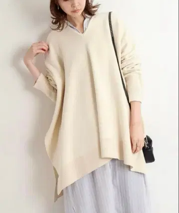 거의 새상품 IENA 스트레치 코튼 니트 플레어 풀오버