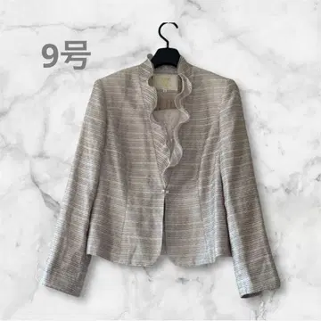 프릴 달린 실버 자켓