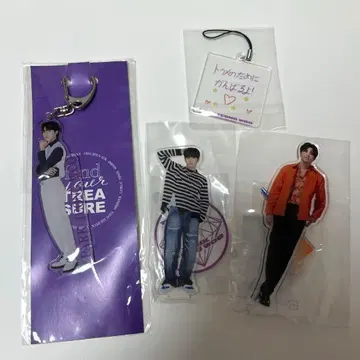 treasure 존우 아크릴 스탠드 키링 세트