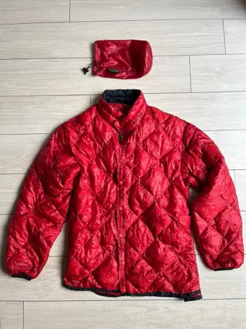 새상품급 몽벨 다운 남성용 발리스틱 에어라이트 사이즈 M