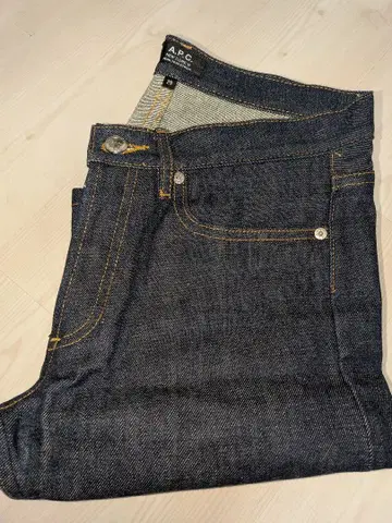 A.P.C. NEW CURE H 미사용 새상품 29