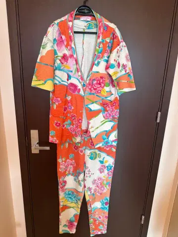 레오나르 상하의 셋업 사이즈 38