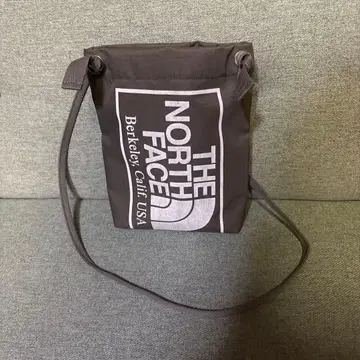 THE NORTH FACE 그레이 숄더백 가격 인하했습니다
