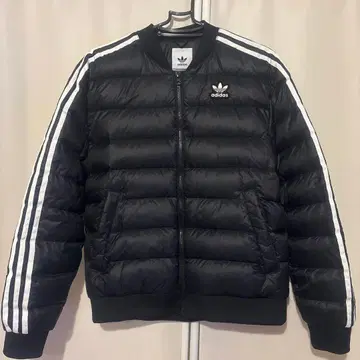 adidas originals 다운 자켓 블랙 스트라이프