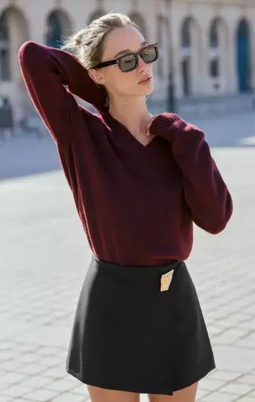 버건디 V넥 긴팔 스웨터