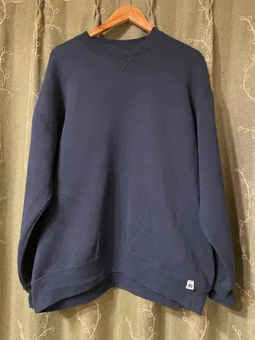 러셀 맨투맨 USA XL 사이즈 네이비 전면 V