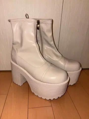 YOSUKE 통굽 숏부츠