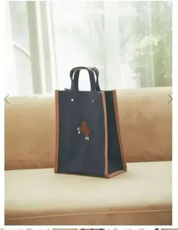 SEVEN TEN 세븐텐 말 자수 네이비 토트백