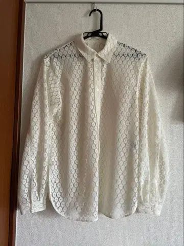 투모로우랜드 맥피 새상품급 셔츠 블라우스 레이스