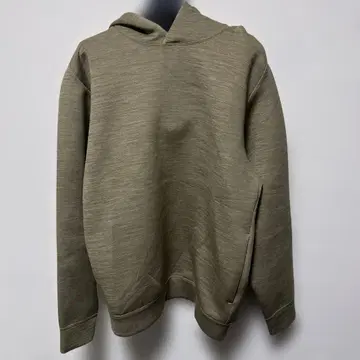 유니클로 후드 부착 후드티