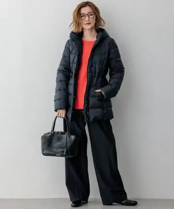 23구 시레 타프타 미들 기장 다운 코트