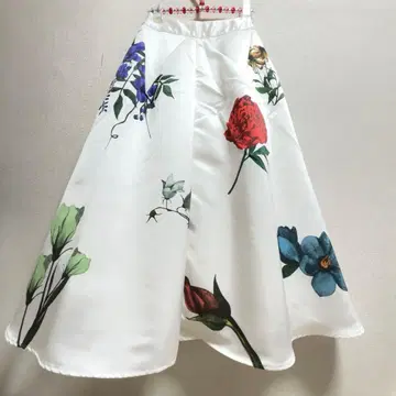 ameri vintage 아만다 꽃무늬 플레어 스커트