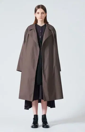 mizuiro ind 트렌치라이크 코트