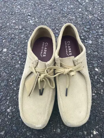 CLARKS ORIGINALS 모카신 베이지