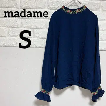 [madame] S 긴팔 블라우스 자수 옷깃 네이비