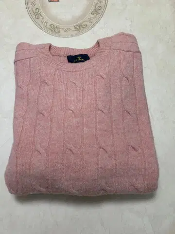 FIUME 핑크 케이블 니트 스웨터