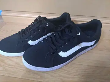VANS 블랙 스니커즈 27.5cm