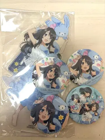 히로카와 우즈키 아크릴 스탠드 핀 배지 세트