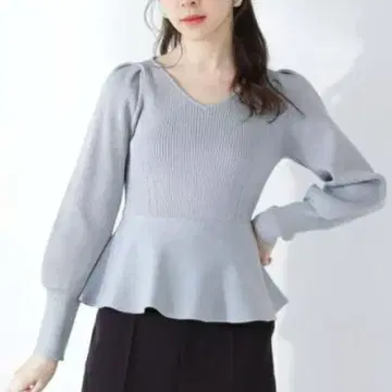 프로포션 바디 드레싱 페플럼 니트