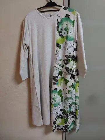 [ 미사용 새상품 ] 후리후 티셔츠 원피스