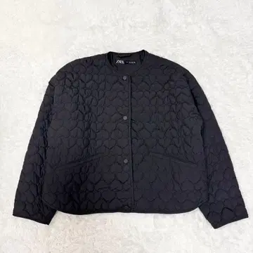 [ 자라 ZARA ] 새상품급 하트 퀼팅 자켓 블루종 L 블랙
