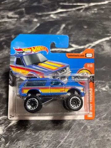 Hot Wheels Chevy Blazer 2017
