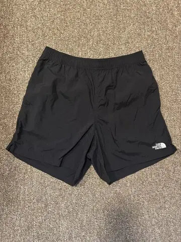 THE NORTH FACE 블랙 숏팬츠