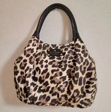 [ 하자품 ] kate spade 케이트 스페이드 레오파드 무늬 핸드백