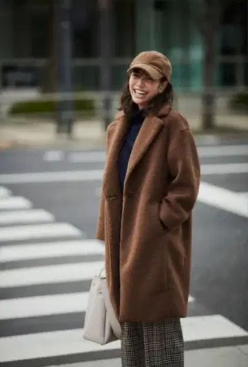 새상품급 PLST 보아 체스터 코트