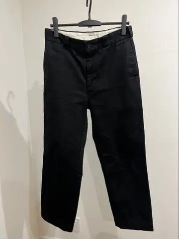 Time is on CHINO TROUSER